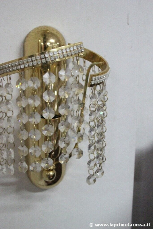 COPPIA DI APPLIQUE VINTAGE A UNA LUCE IN METALLO DORATO E CRISTALLI SWAROVSKI Lampade Appliques
