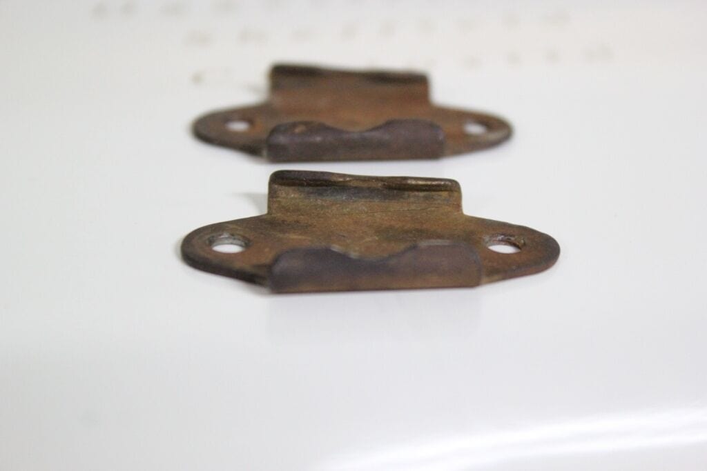 COPPIA DI GANCI EPOCA 900 PER SPECCHIO BASCULANTE TOELETTA VECCHIA FERRAMENTA Restauro