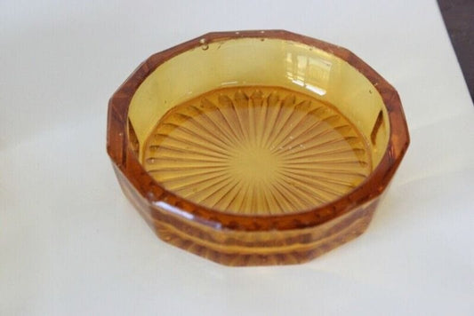 COPPIA DI PIATTINI D'EPOCA IN VETRO DI COLORE GIALLO PAIR VINTAGE GLASS DISHES Vetri e Cristalli