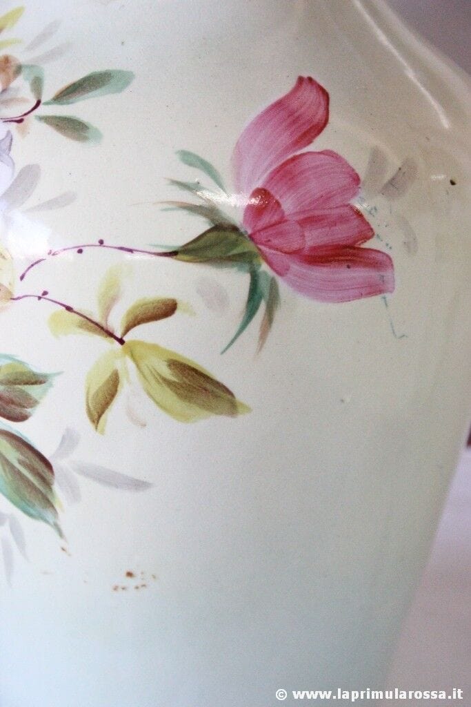 COPPIA DI VASI D'EPOCA IN CERAMICA H CM 25 VASO ANTICO CON DECORO A FIORI Ceramiche e Porcellane