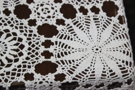 COPRILETTO MATRIMONIALE VINTAGE IN COTONE LAVORATO UNCINETTO ITALIAN BEDSPREAD Corredo Pizzi e Tessuti