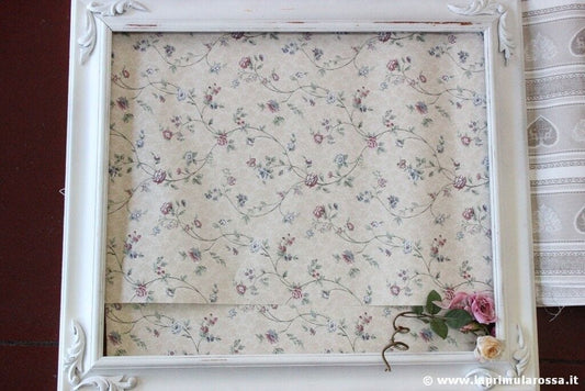 CORNICE VINTAGE IN LEGNO DIPINTA DI BIANCA STILE SHABBY CON INTAGLI cm70X80 Complementi d'arredo
