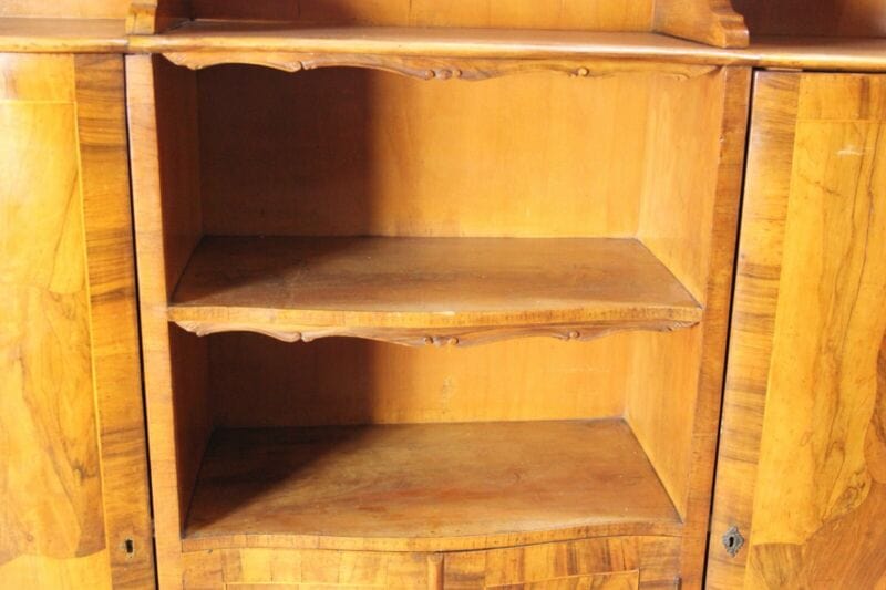 Credenza antica vintage mobile libreria anni 50 in legno radica chiara di noce Arredamento
