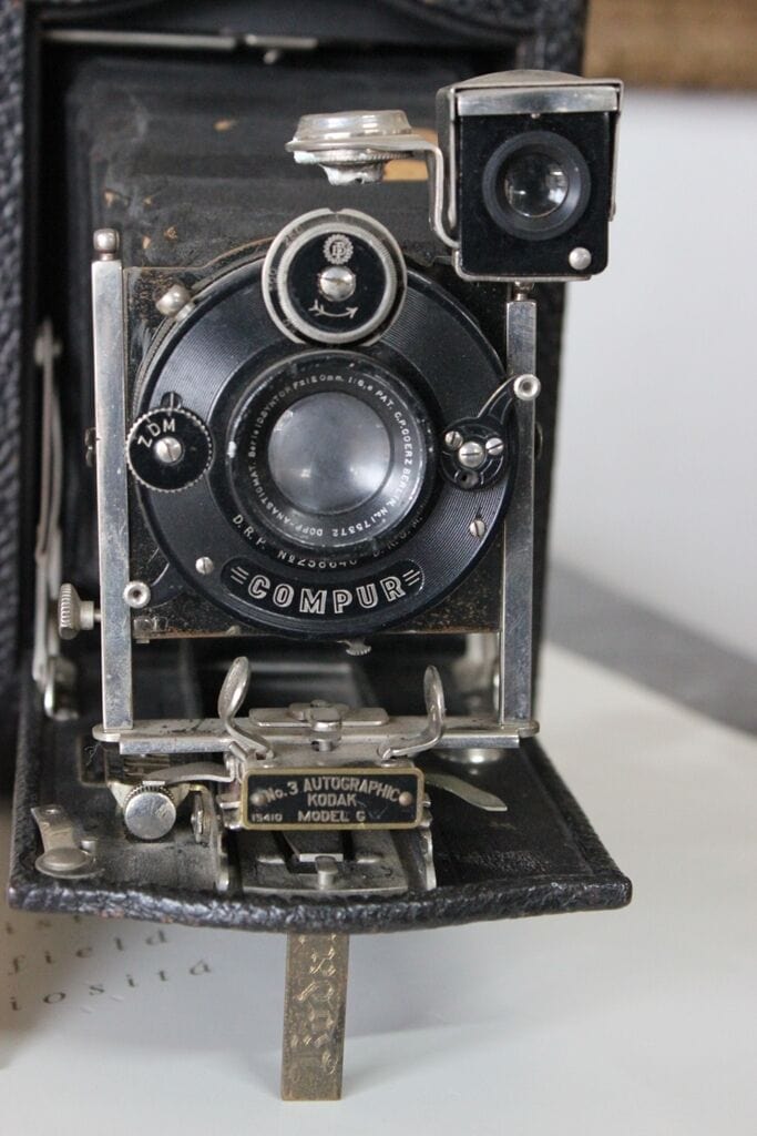 EASTMAN KODAK N.3 AUTOGRAPHIC VECCHIA MACCHINA FOTOGRAFICA /FOTOCAMERA Lenti-Cannocchiali-Occhiali