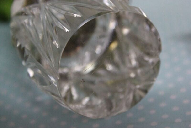 FAVOLOSO ACCENDINO VINTAGE IN VETRO DA TAVOLO altezza cm 10 Oggetti per fumatori