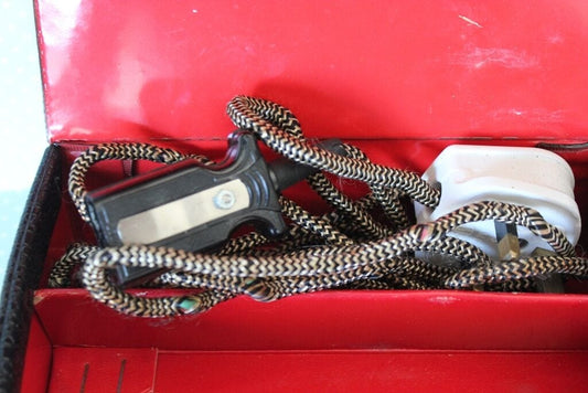 FERRO DA STIRO DA VIAGGIO VINTAGE TRIDENT TRAVEL IRON FLAT Attrezzi e Strumenti