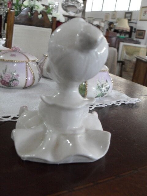 FIGURINA D'EPOCA IN PORCELLANA DI BAMBINA - VINTAGE CAPODIMONTE FIGURINE CHILD Ceramiche e Porcellane