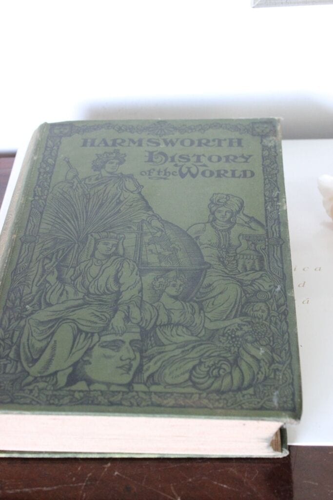 HARMSWORTH HISTORY OF THE WORLD VOLUME 3° / VECCHIO LIBRO INGLESE ANNO 1908 Libri