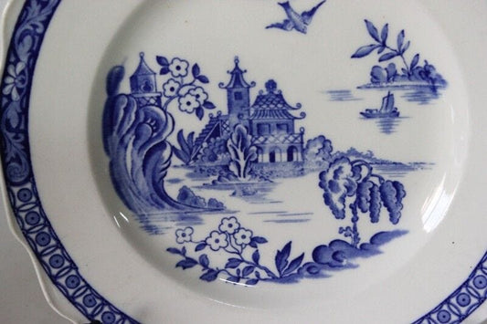 PIATTO INGLESE ANTICO IN CERAMICA DECORO BLU CON PAGODA Ceramiche e Porcellane
