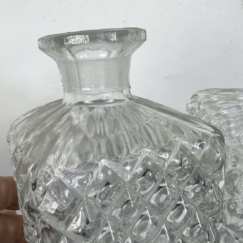 Porta bottiglie Liquore Vintage Whisky e Cognac Decanter Tantalus in Pelle Vetro Sheffield & Argento