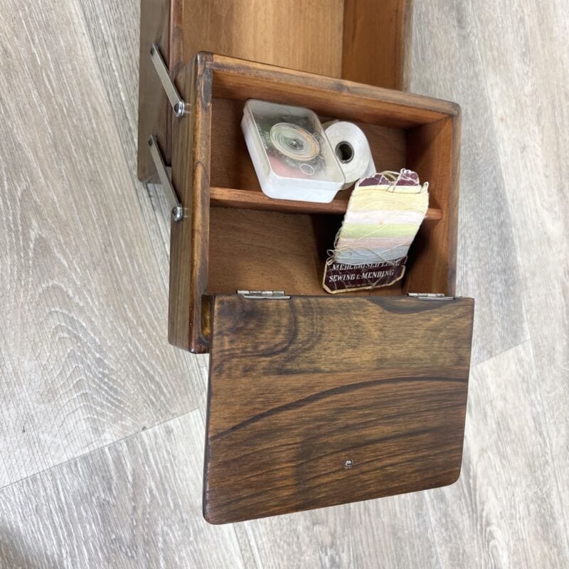 Porta lavoro vintage in legno cassetta scatola bauletto da per cucito anni 50 60 Attrezzi e Strumenti
