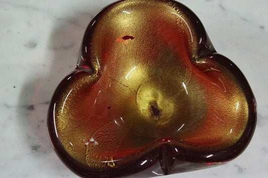 POSACENERE IN VETRO DI MURANO ROSSO RUBINO E ORO VINTAGE RUBY RED GLASS ASHTRAY Vetri e Cristalli
