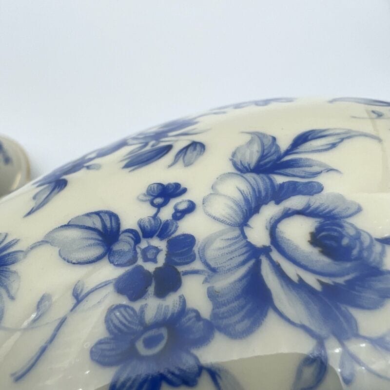 Potiche d'epoca in porcellana Bavaria vaso vintage decoro con rose e fiori blu Ceramiche e Porcellane