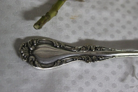 RAFFINATO CUCCHIAINO ANTICO IN SHEFFIELD L. cm 15\ VECCHIO CUCCHIAIO n.2/ POSATA Sheffield & Argento