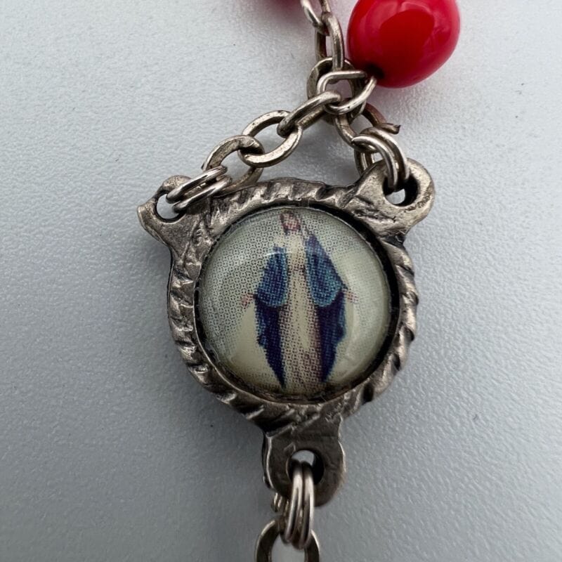 Rosario vintage con Madonna Maria e grani Rossi crocifisso collana da donna Oggetti sacri - rosari