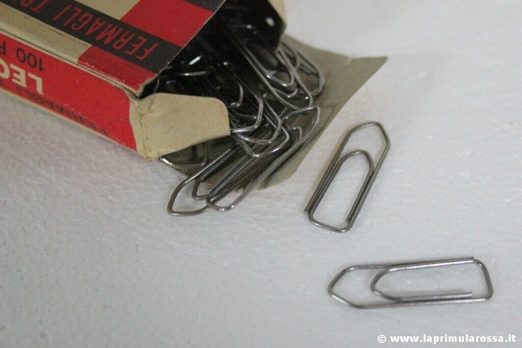 SCATOLA FERMAGLI LEONE VINTAGE n.3 GRAFFETTE - VINTAGE ITALIAN PAPERCLIPS Complementi d'arredo