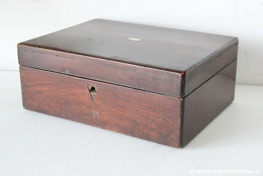 SCATOLA INGLESE EPOCA 800 IN LEGNO DI PALISSANDRO ANTIQUE VICTORIAN WOODEN BOX Scatole in legno