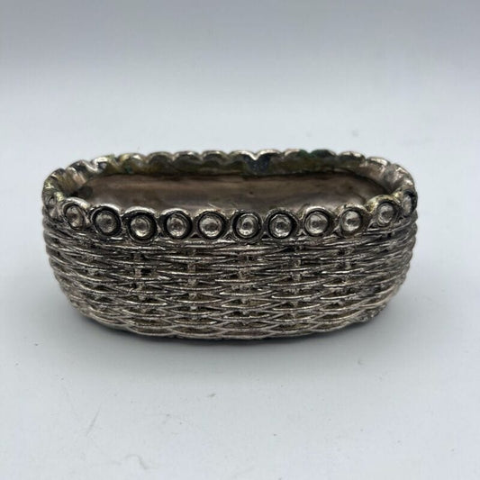 Scatola Portagioie Argentata vintage scatola lavorata a cestino placcata Argento Ceramiche e Porcellane