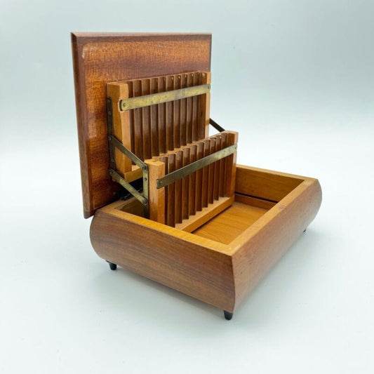 Scatola sorrentina vintage con portasigarette di sorrento in legno intarsiata Scatole in legno