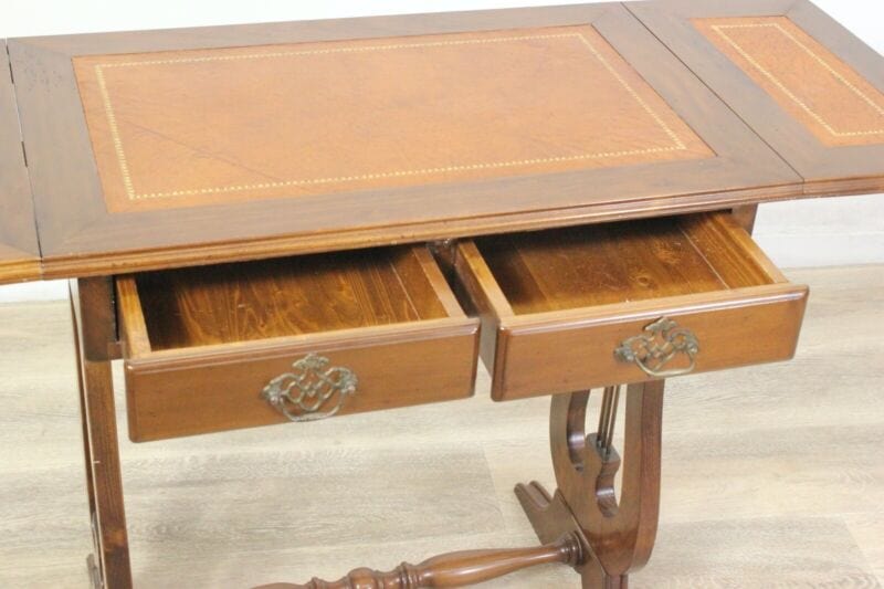 Scrittoio stile antico in legno piano pelle vintage tavolino con alette design Arredamento