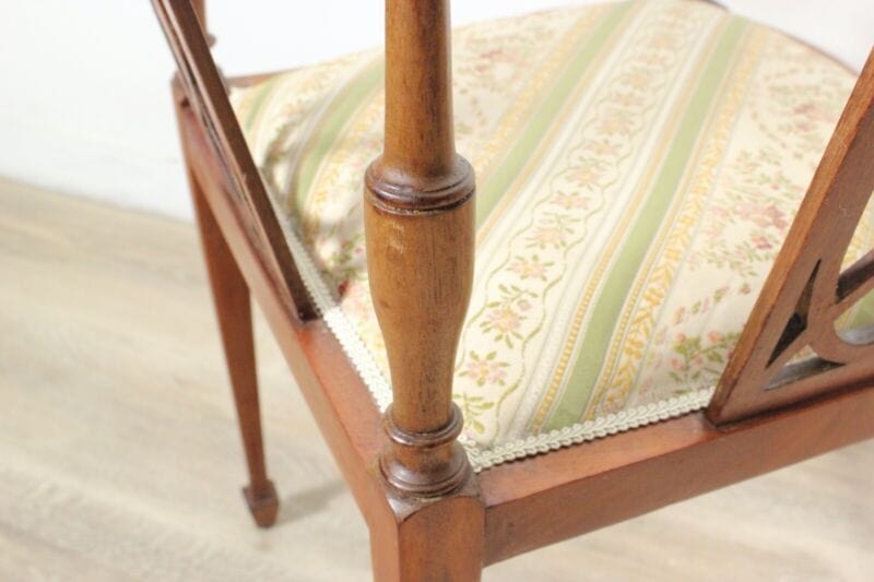 Sedia antica in legno di mogano intarsiata poltrona inglese ad angolo epoca 800 Arredamento