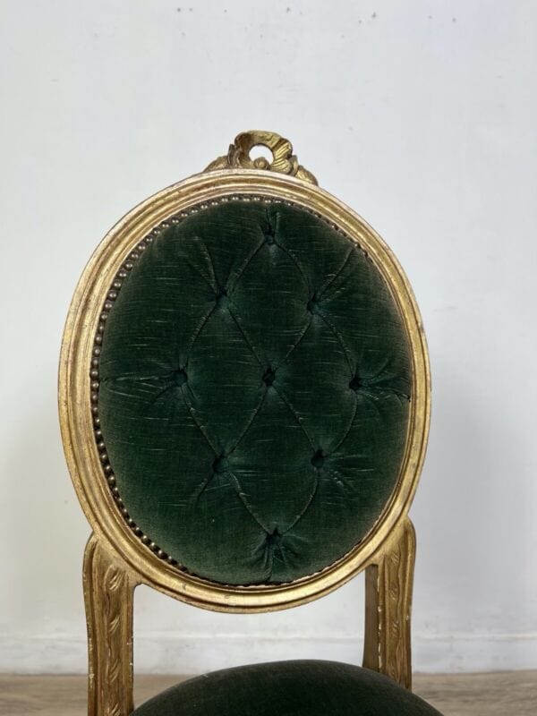 Sedia antica in legno dorato oro sediolina stile retrò tessuto verde vintage Arredamento