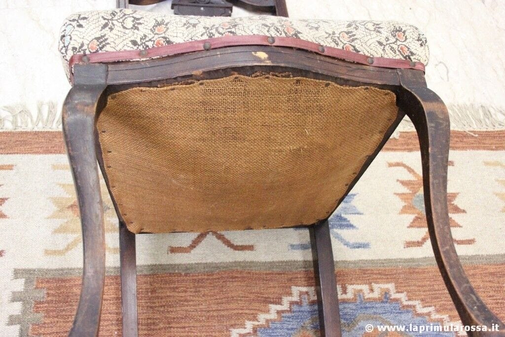SEDIA ANTICA IN LEGNO SCHIENALE INTAGLIATO - VICTORIAN WOODEN CHAIR Arredamento
