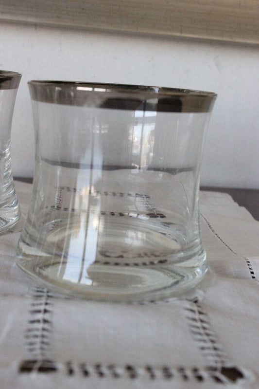 SEI BICCHIERI VINTAGE IN VETRO DA WHISKEY / SIX VINTAGE GLASSES Vetri e Cristalli