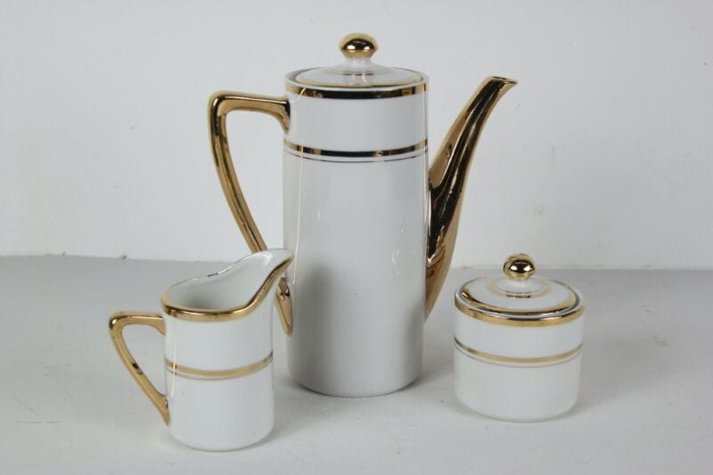 Servizio da caffe antico in porcellana Empire anni 40 tazze tazzine oro 19 pz Ceramiche e Porcellane