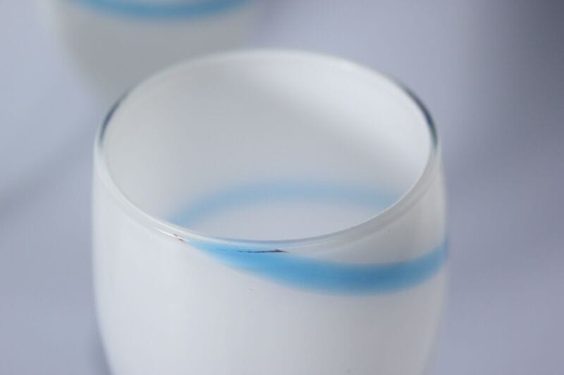 Set Bicchieri vintage da bibita a calice in vetro di murano bianco per aperitivo Vetri e Cristalli