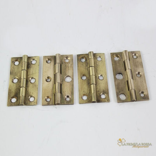 Set di quattro cerniere antiche in ottone per mobili sportelli ante vetrina 800 Restauro