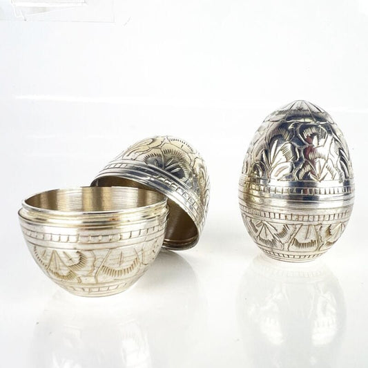 Set sale e pepe in silver plated stile antico a forma di uovo Sheffield & Argento