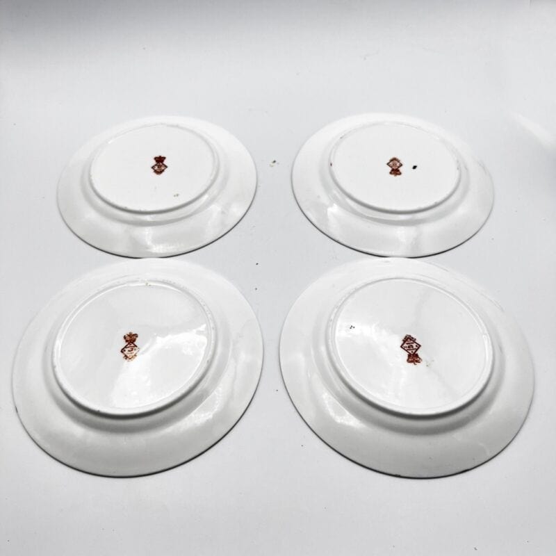 Set servizio di 4 Piatti + Vassoio vintage in porcellana bianca inglese antichi Ceramiche e Porcellane