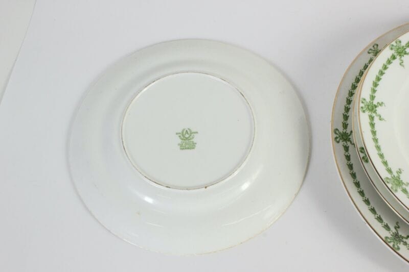 Set servizio di piatti antichi inglesi in porcellana inglese piatto piano verde Ceramiche e Porcellane