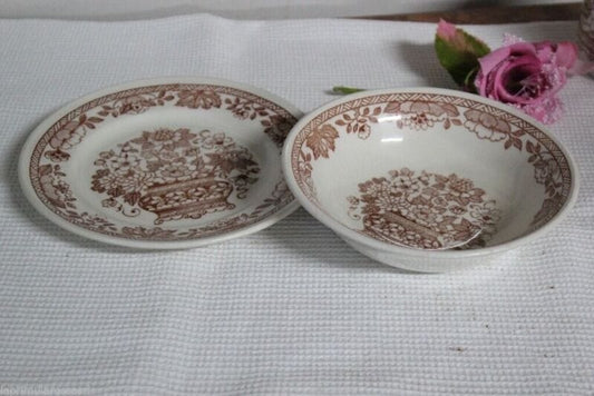 SET VINTAGE DA COLAZIONE IN CERAMICA / VECCHIA CIOTOLA + PIATTINO / TAZZA Ceramiche e Porcellane