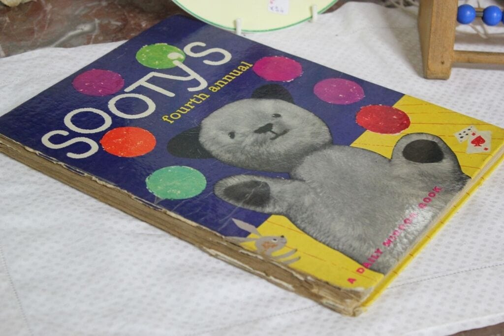 SOOTY 'S LIBRO c. 1960 IN LINGUA INGLESE - VINTAGE ENGLISH BOOK Libri