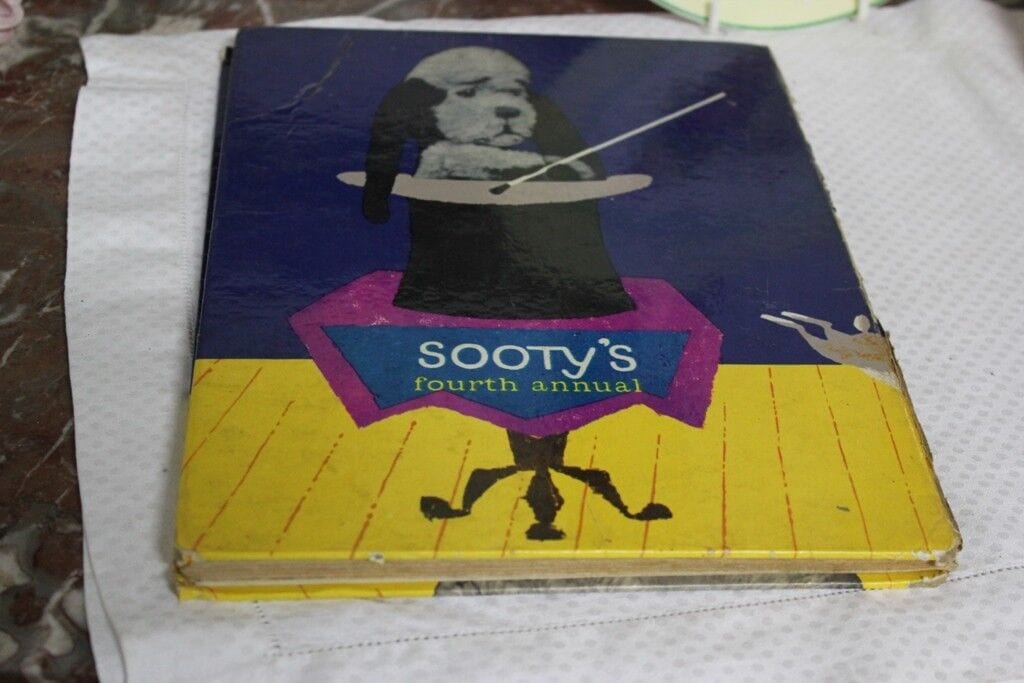 SOOTY 'S LIBRO c. 1960 IN LINGUA INGLESE - VINTAGE ENGLISH BOOK Libri
