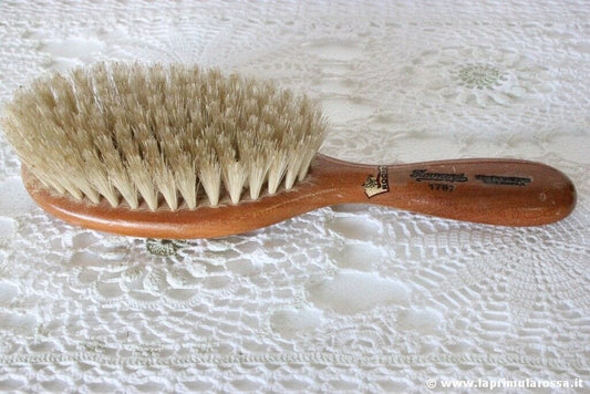 SPAZZOLA D'EPOCA X ABITI IN LEGNO E SETOLA VINTAGE ROONEY BRISTE  WOODEN BRUSH Vintage