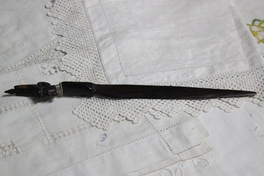 TAGLIACARTE VINTAGE IN LEGNO L.cm 29 CON FIGURA TRIBALE - SFOGLIACARTE D'EPOCA Complementi d'arredo