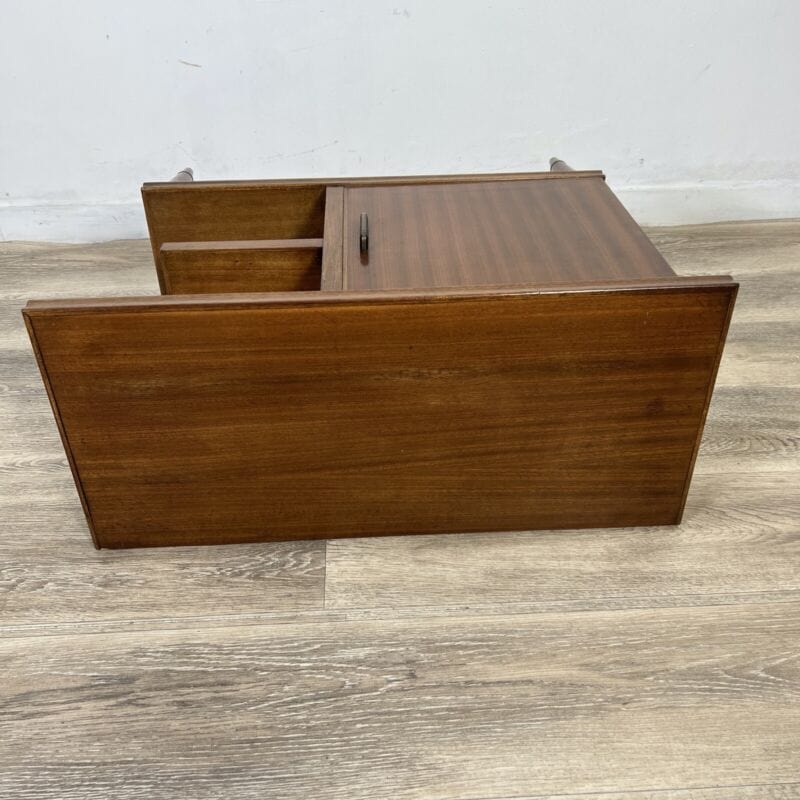 Tavolino Antico stile anni 50 Comodino Mobiletto vintage in legno modernariato Arredamento