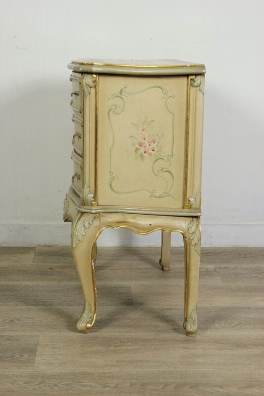 Tavolino con cassetti laccato comodino dipinto in stile veneziano mobile antico Arredamento