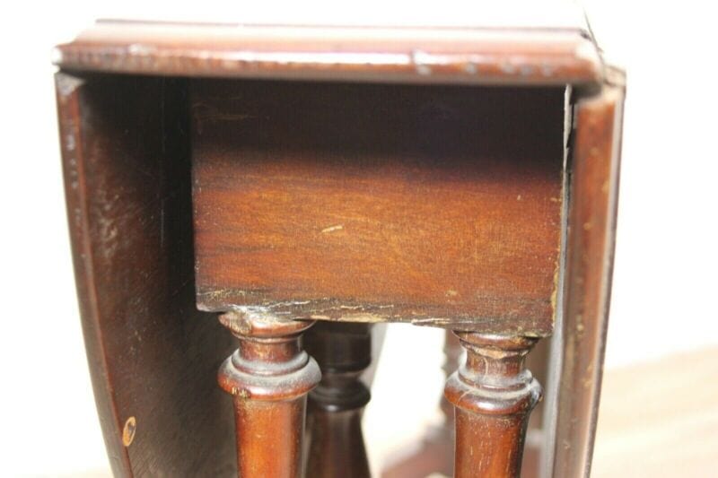 Tavolino tavolo antico a bandelle da salotto per soggiorno in legno pieghevole Arredamento