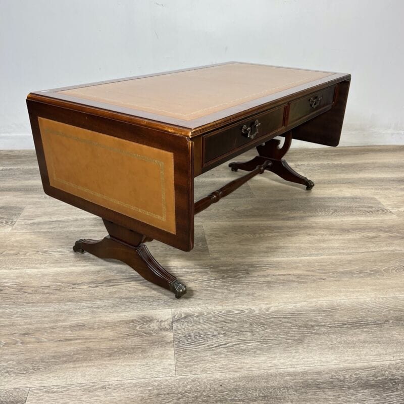 Tavolino tavolo antico da salotto basso in legno piano pelle marrone per ufficio Arredamento