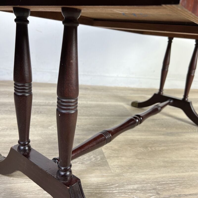 Tavolino tavolo antico da salotto basso in legno piano pelle per ufficio vintage Arredamento