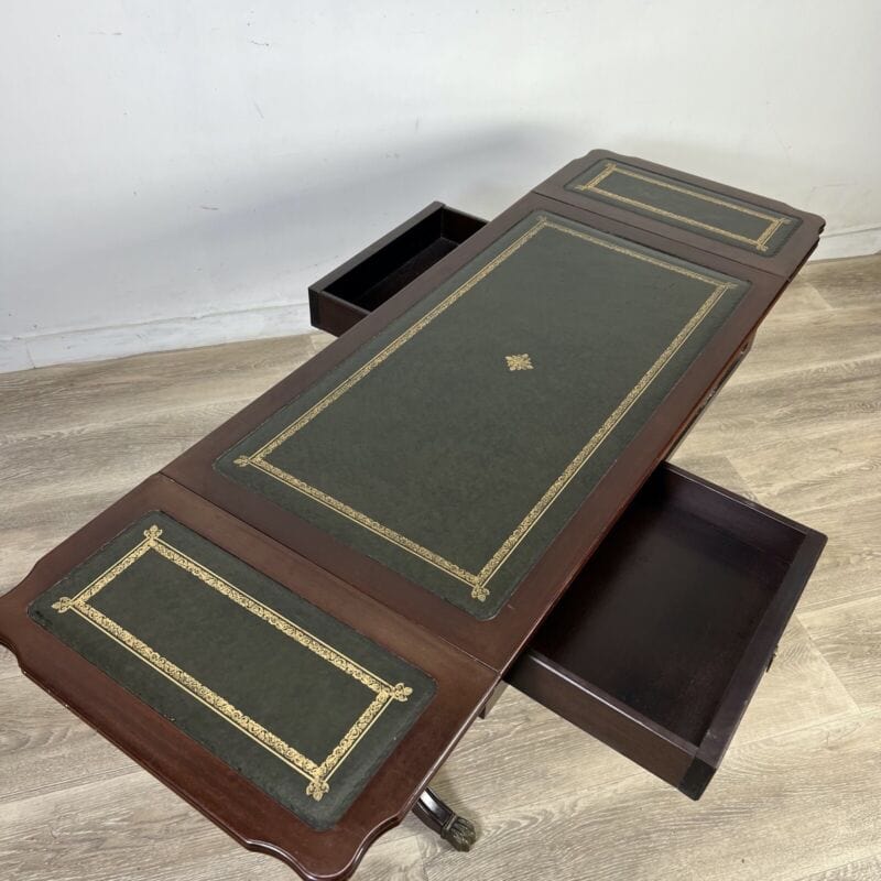 Tavolino tavolo antico da salotto basso in legno piano pelle per ufficio vintage Arredamento