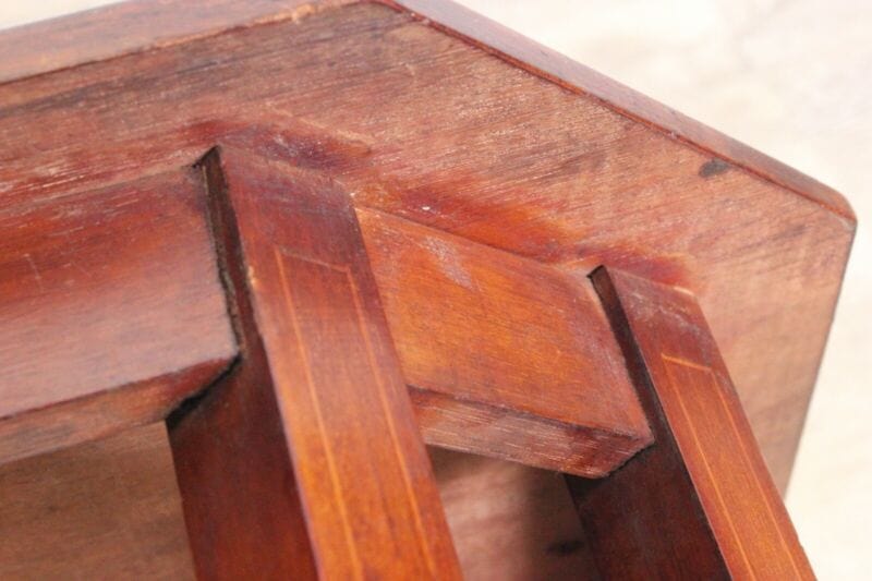 Tavolino tavolo antico da salotto soggiorno in legno ottagonale inglese  ' 800 Arredamento