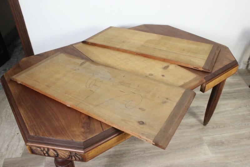 Tavolo antico allungabile in legno di noce quadrato da pranzo d'epoca primi 900 Arredamento