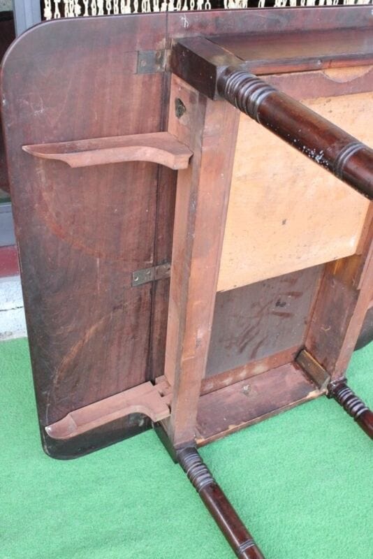 TAVOLO ANTICO IN LEGNO CON ALETTE - CONSOLLE - TAVOLINO IN MOGANO + CASSETTO Arredamento