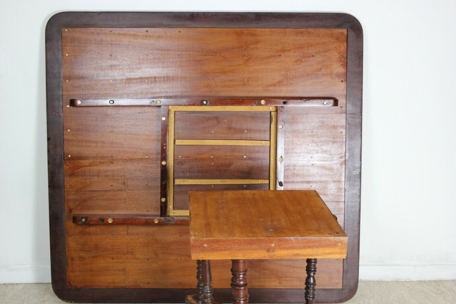 TAVOLO DA PRANZO ANTICO IN LEGNO MASSELLO DI MOGANO INGLESE SALA SALOTTO MOBILE Arredamento