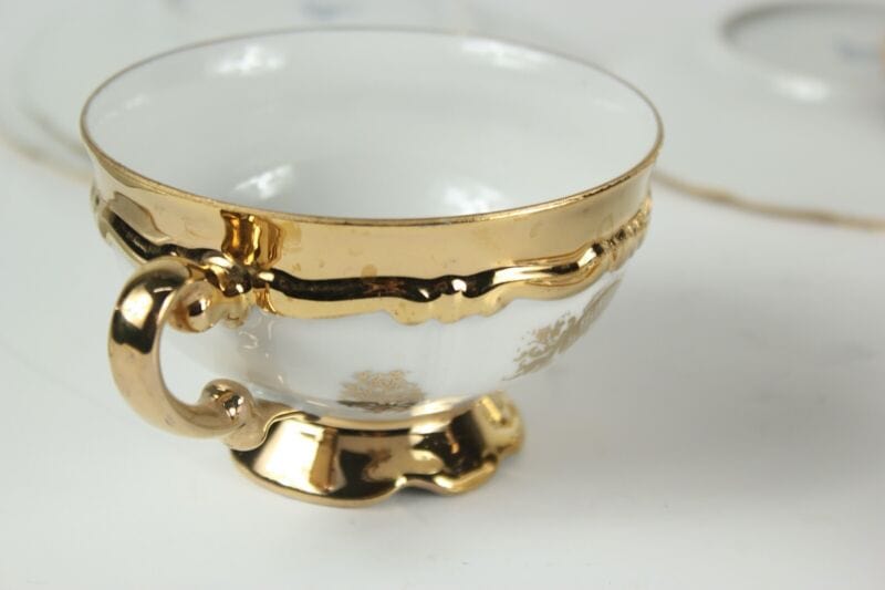 Tazza da tè the antica in porcellana Bavaria tazze tazzina oro con piattino Ceramiche e Porcellane
